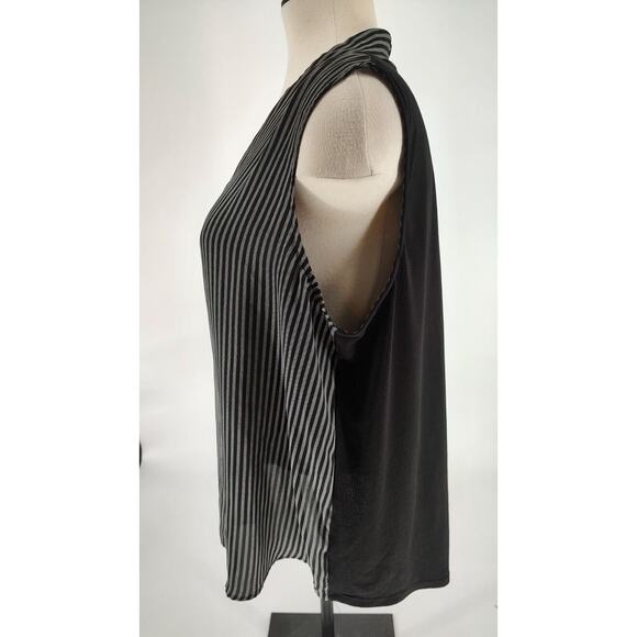 Worthington Woman's Black White Stripped Shell Top Size XL Pleat Front more room - Picture 3 of 8